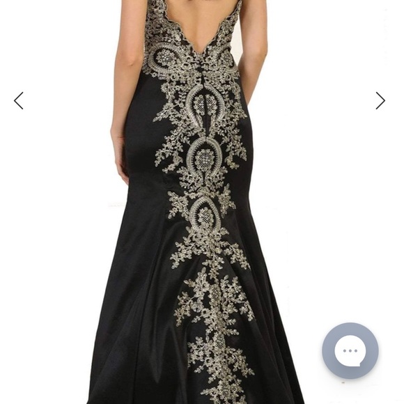Black and gold embellished wide V- neck gown - Picture 4 of 16